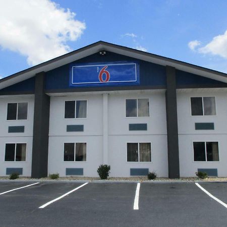 Motel 6 Chattanooga - Airport Eksteriør billede