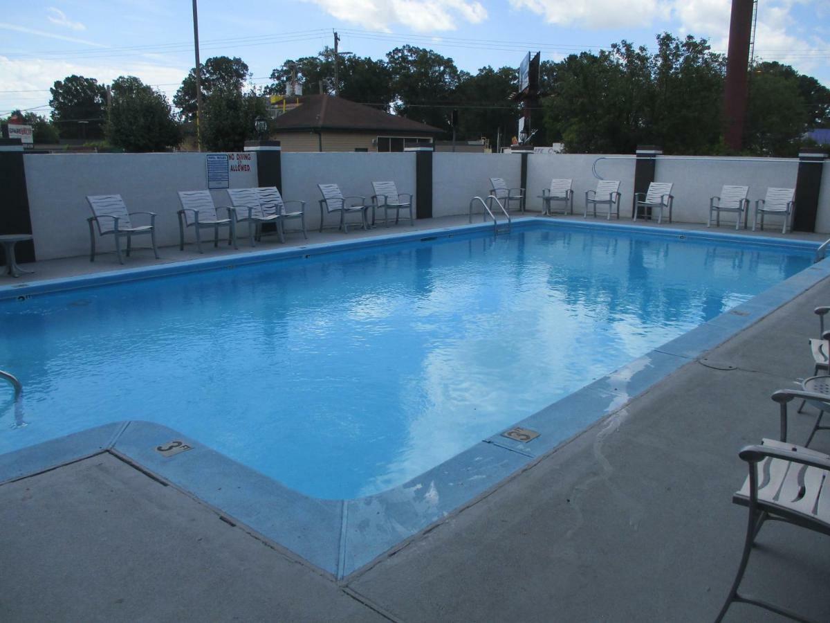Motel 6 Chattanooga - Airport Eksteriør billede