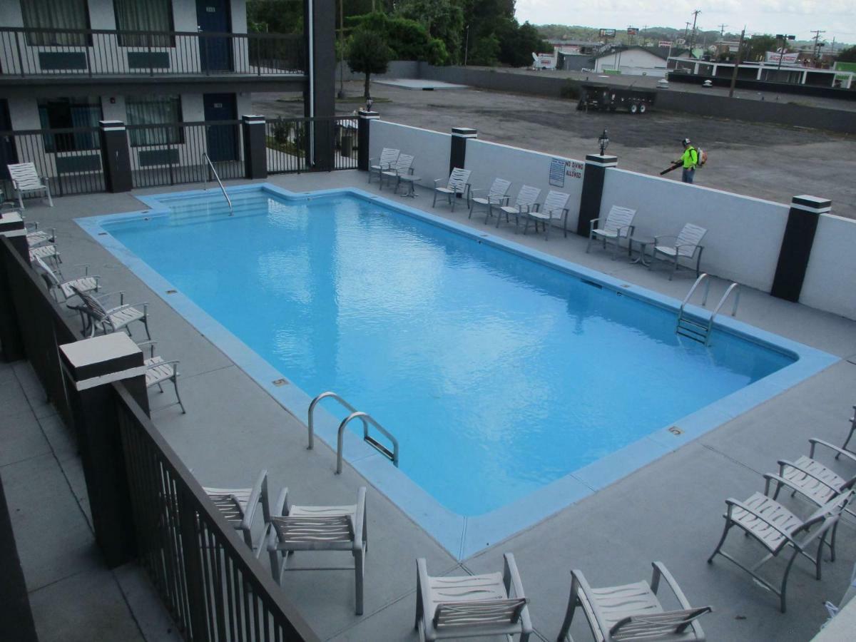 Motel 6 Chattanooga - Airport Eksteriør billede