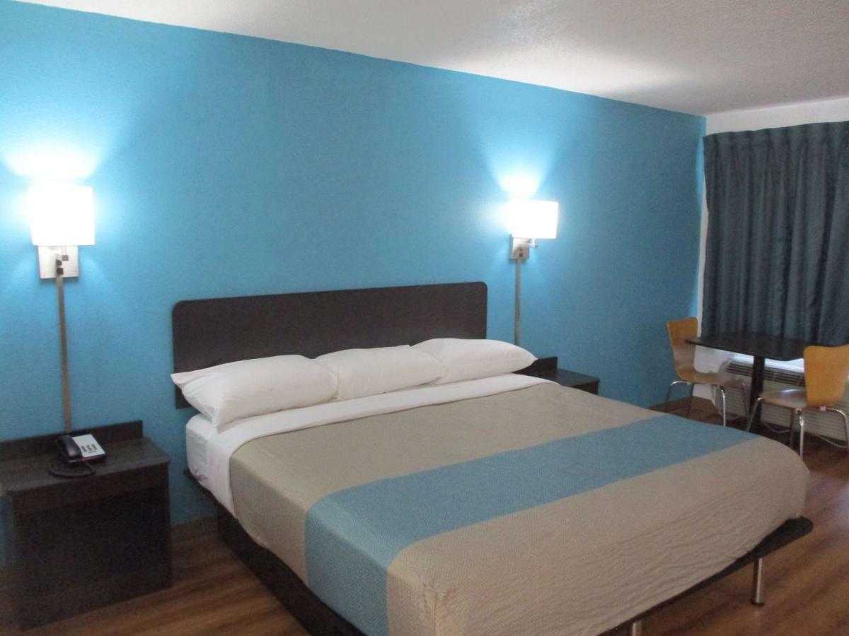 Motel 6 Chattanooga - Airport Eksteriør billede
