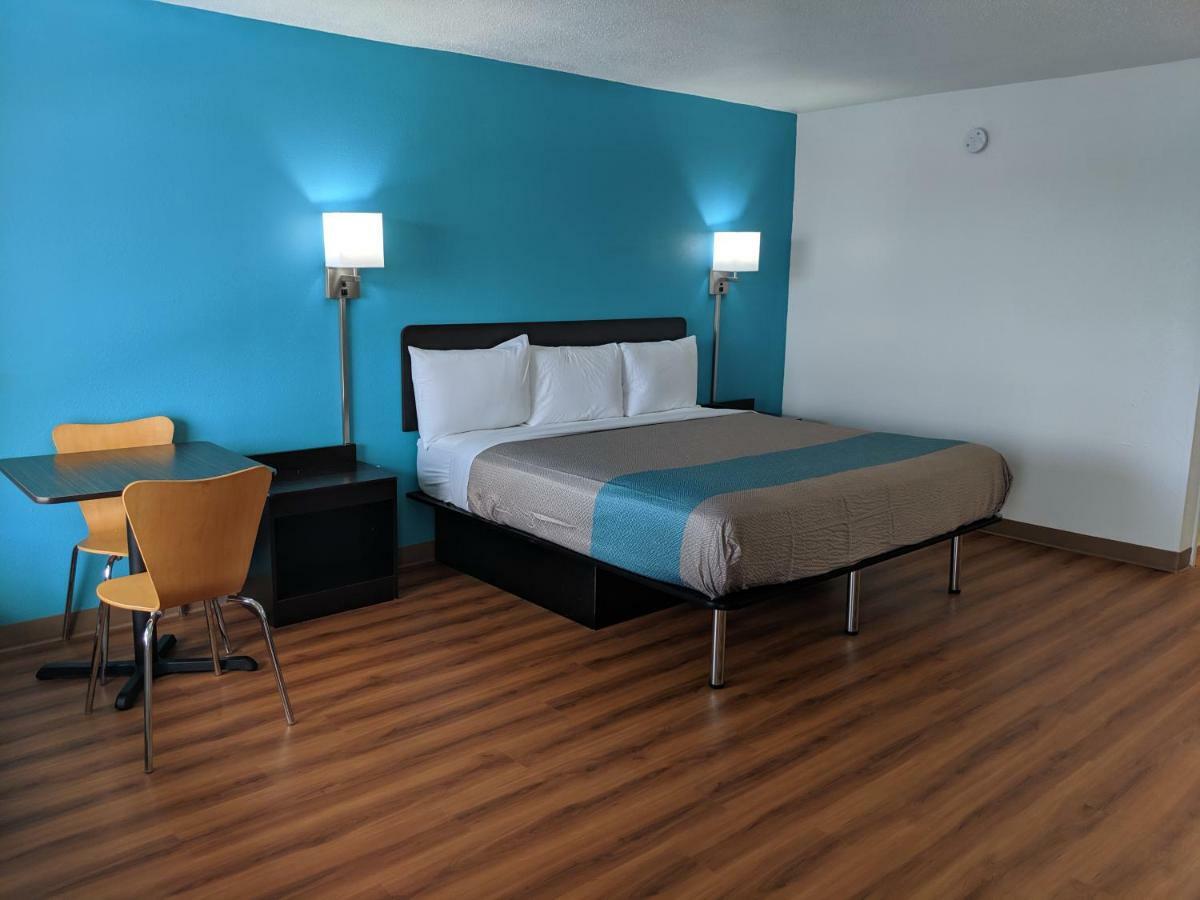 Motel 6 Chattanooga - Airport Eksteriør billede