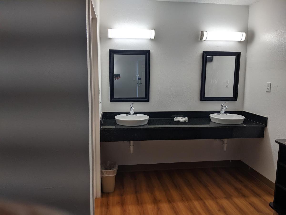 Motel 6 Chattanooga - Airport Eksteriør billede